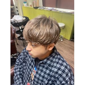 ダブルカラー　ミルクティベージュ　マッシュ