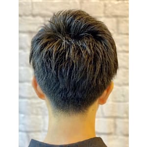 ビジネスショート - 銀座マツナガ 新宿野村ビル店【ギンザマツナガ シンジュクノムラビルテン】掲載中