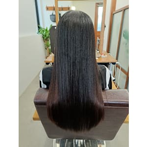 艶髪×ストレート - 髪質改善半個室サロンSparkleセンター南美容院【カミシツカイゼンハンコシツサロンスパークルセンターミナミビヨウイン】掲載中