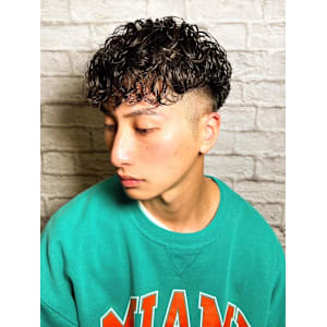 カーリーパーマ