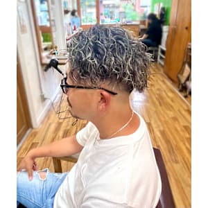 アップバングツイストスパイラルパーマ - hair studio Romeo【ロメオ】掲載中