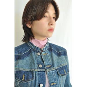 大人ショート/センターパート/くびれ/抜け感