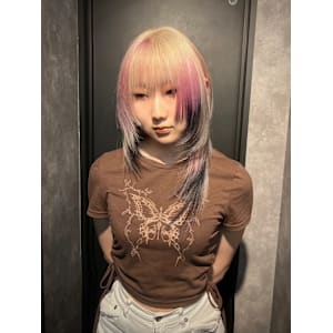 ルーツカラー　ケアブリーチ　ブリーチカラー　原宿/表参道 - Null 表参道本店 デザインカラー/ダブルカラー【ヌル】掲載中