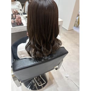 アッシュブラウン - K&K  ブリーチ/ダブルカラー/プルエクステ/縮毛矯正/髪質改善【ケイアンドケイ  ブリーチ ダブルカラー プルエクステ シュクモウキョウセイ カミシツカイゼン】掲載中