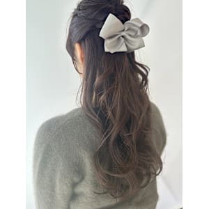 ロングハーフアップ