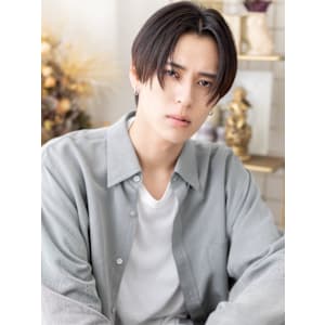 デコ出しツーブロック黒髪テクノカット　コンマセンターパート　 - COVER HAIR & SPA bliss【カバーヘア アンド スパ ブリス】浦和/浦和西口店【カバー ヘア アンド スパ ブリス ウラワ ウラワニシグチテン】掲載中