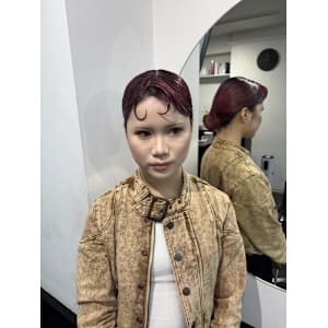 タイトヘア/シニヨン/結婚式お呼ばれヘア/赤髪/ボルドー