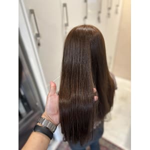 ベージュレイヤースタイル