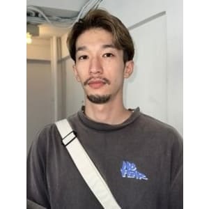 かき上げリバースショート