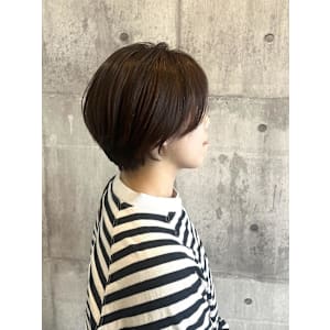 大人の丸みショート【ARCH Sayaka】