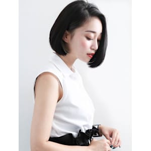 大人可愛い内巻きレイヤーミディアム小顔艶髪髪質改善