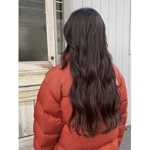 ロング　ナチュラルカラー　柔らか　ツヤ　暖色カラー