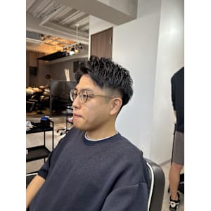 神田脩弥/アップバング/刈り上げ/大宮 - Vii men【ビーメン】掲載中