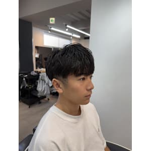 大宮/カット/短髪/毛流れ/センターパート - Vii men【ビーメン】掲載中