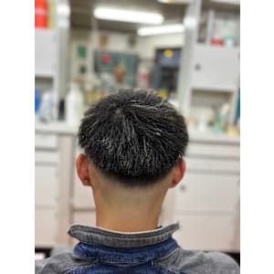 ツーブロスキンフェード