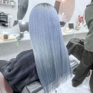 ペールブルー - kamiiro ハイトーン/ブリーチ/ダブルカラー/髪質改善【カミイロ ハイトーン ブリーチ ダブルカラー カミシツカイゼン】掲載中