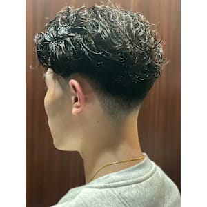 ラルフカール　難波/barber - ヒロ銀座バーバーショップ難波店【ヒロギンザバーバーショップナンバテン】掲載中