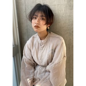 【LadA 城本英恵】 大人ショートマッシュ