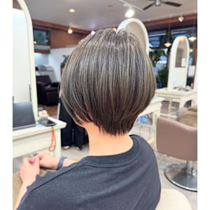 大人かわいい / 丸みショート - latte hair lemie【ラテ ヘア レミエ】掲載中