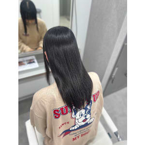 Loe元町 / 美髪縮毛矯正 - Loe 元町店【ロエ モトマチテン】掲載中