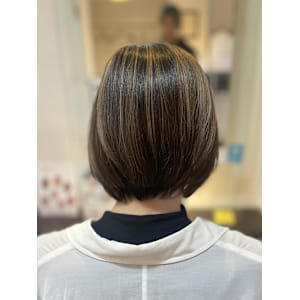 白髪も隠せるハイライトカラー - Stilla smooth【スティラスムース】掲載中