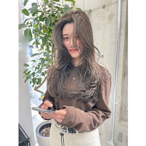 韓国顔まわりレイヤーカットグレージュオリーブベージュブラウン - Dijon 髪質改善×ダブルカラー×縮毛矯正 渋谷 原宿 表参道【ディジョン】【ディジョン カミシツカイゼン ダブルカラー シュクモウキョウセイ シブヤ ハラジュク オモテサンドウ】掲載中