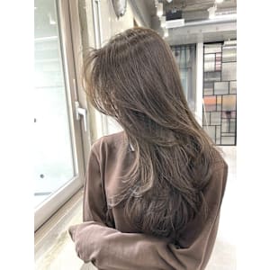 韓国顔まわりレイヤーカットグレージュオリーブベージュブラウン - Dijon 髪質改善×ダブルカラー×縮毛矯正 渋谷 原宿 表参道【ディジョン】【ディジョン カミシツカイゼン ダブルカラー シュクモウキョウセイ シブヤ ハラジュク オモテサンドウ】掲載中