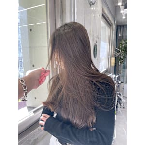 韓国顔まわりレイヤーカットグレージュオリーブベージュブラウン - Dijon 髪質改善×ダブルカラー×縮毛矯正 渋谷 原宿 表参道【ディジョン】【ディジョン カミシツカイゼン ダブルカラー シュクモウキョウセイ シブヤ ハラジュク オモテサンドウ】掲載中