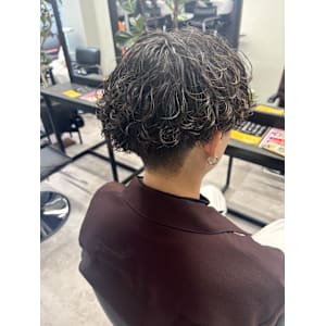 波巻き×スパイラルで作るナチュラル無造作ウェーブ