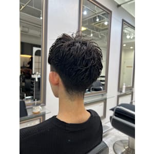 [タビラマユミ/表参道/メンズカット/メンズパーマ/メンズ］