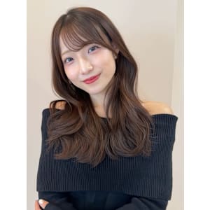 ブラウンベージュカラー 透明感カラー 顔周りカット 艶髪