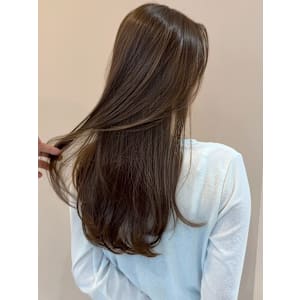 レイヤーカット 顔周りカット 艶髪 ストレート 髪質改善