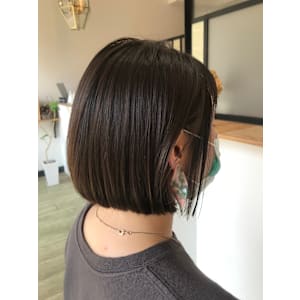 Lianan(リアナン)小さな美容室×スタイル