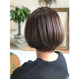 Lianan(リアナン)小さな美容室×スタイル