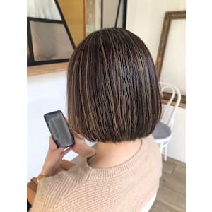 Lianan(リアナン)小さな美容室×スタイル