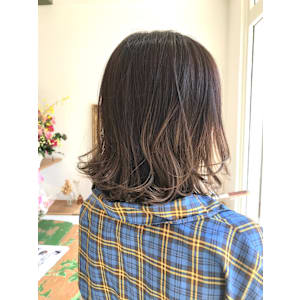 Lianan(リアナン)小さな美容室×スタイル