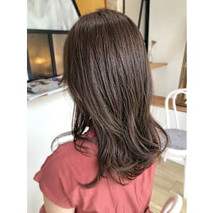 Lianan(リアナン)小さな美容室×スタイル