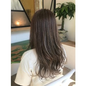 Lianan(リアナン)小さな美容室×スタイル