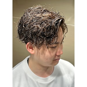 ツイストスパイラルパーマ - ヒロ銀座BARBER SHOP 大宮店【ヒロギンザバーバーショップオオミヤテン】掲載中