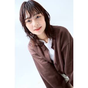 鎖骨レングスのレイヤーボブ