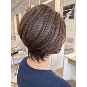 美シルエットショート