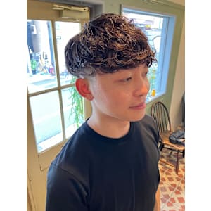 Yona Saint×スタイル