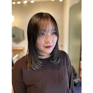 Yona Saint×スタイル