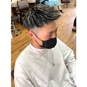アップバングコントラストハイライト - hair studio Romeo【ロメオ】掲載中