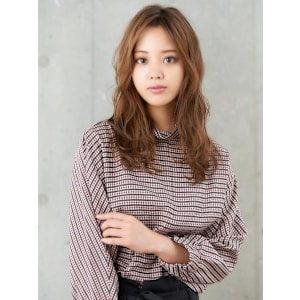 ウェーブ/セミディ/大人女性 - SOCIE AVEDA さいたま新都心店【ソシエ アヴェダ サイタマシントシンテン】掲載中