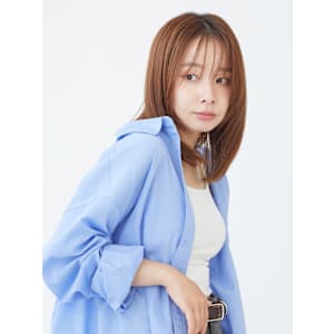 ベージュブラウン