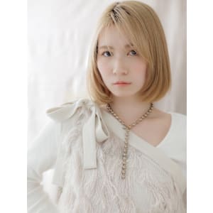 垢抜けハイトーンカラーミディアムレイヤー　シャギーボブ - COVER HAIR bliss【カバーヘア ブリス】大宮/大宮西口店【カバー ヘア ブリス オオミヤ オオミヤニシグチテン】掲載中