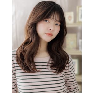 大人かわいい韓国風巻きガーリーロング　オリーブグリーン - COVER HAIR bliss【カバーヘア ブリス】大宮/大宮西口店【カバー ヘア ブリス オオミヤ オオミヤニシグチテン】掲載中