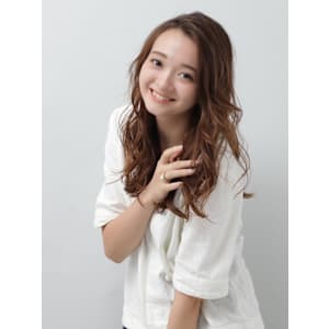ウェーブ/透明感/かき上げ - SOCIE AVEDA ペリエ千葉店【ソシエ アヴェダ ペリエチバテン】掲載中
