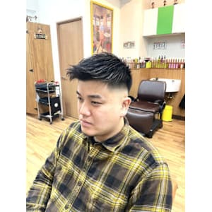 黒髪短髪ジェットフェード - hair studio Romeo【ロメオ】掲載中